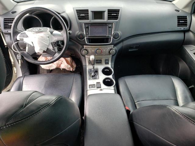 Photo 8 from auction – 2013 TOYOTA HIGHLANDER with VIN 5TDBK3EH2DS237398
