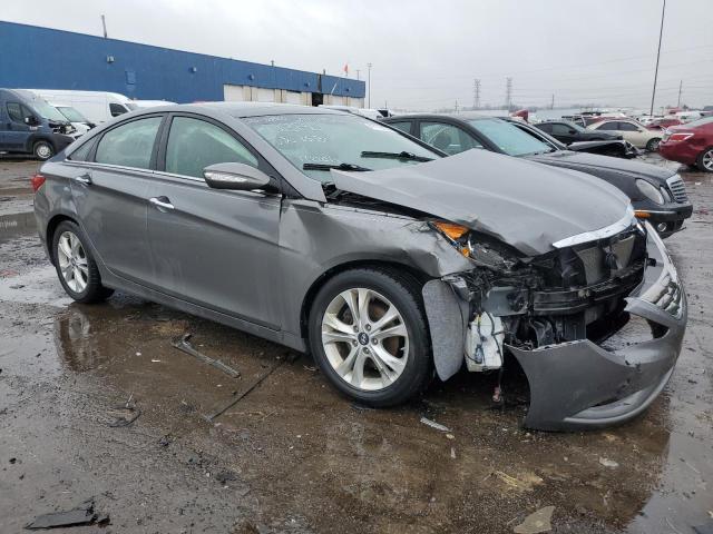 Photo 4 from auction – 2013 HYUNDAI SONATA SE with VIN 5NPEC4AC1DH553584