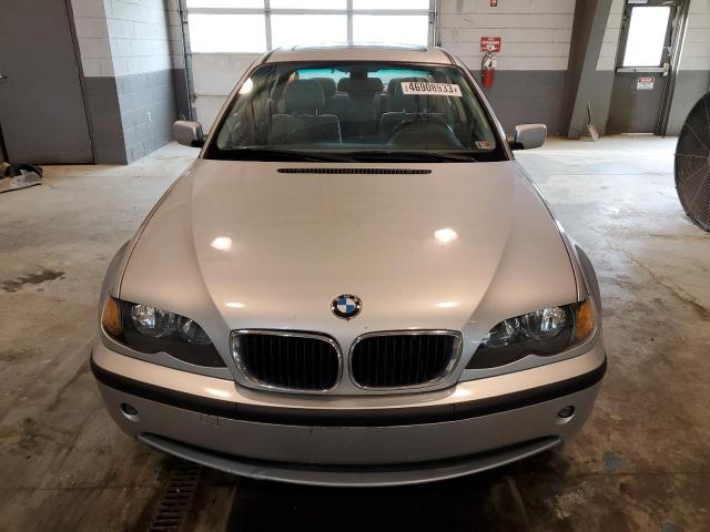 Photo 5 from auction – 2005 BMW 325 I with VIN WBAET37485NJ89849
