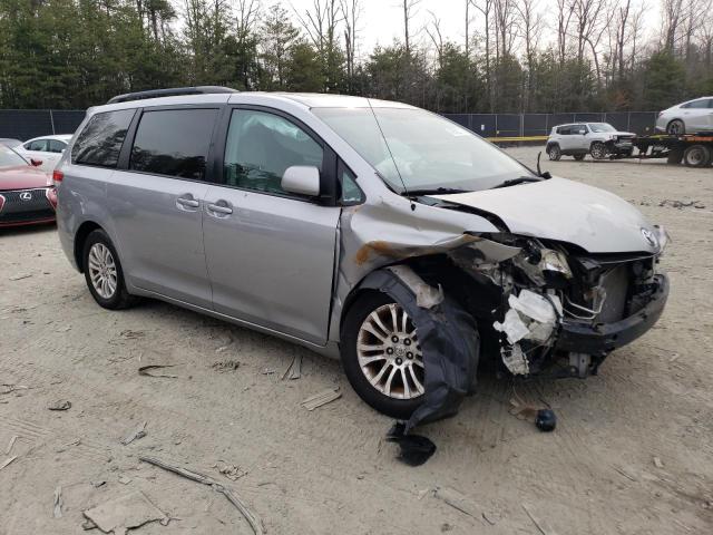 Photo 4 from auction – 2011 TOYOTA SIENNA XLE with VIN 5TDYK3DC3BS006006