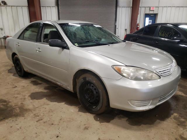 Photo 4 from auction – 2005 TOYOTA CAMRY LE with VIN 4T1BE32K05U093074