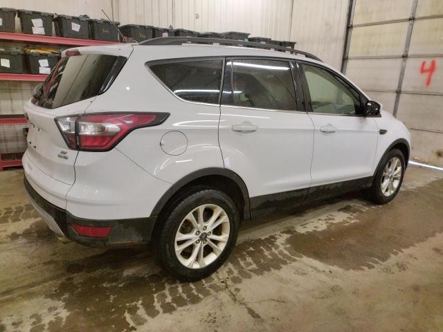 Photo 3 from auction – 2017 FORD ESCAPE SE with VIN 1FMCU9GD8HUB46001