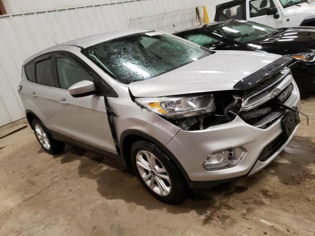 Photo 4 from auction – 2017 FORD ESCAPE SE with VIN 1FMCU9G96HUE89756