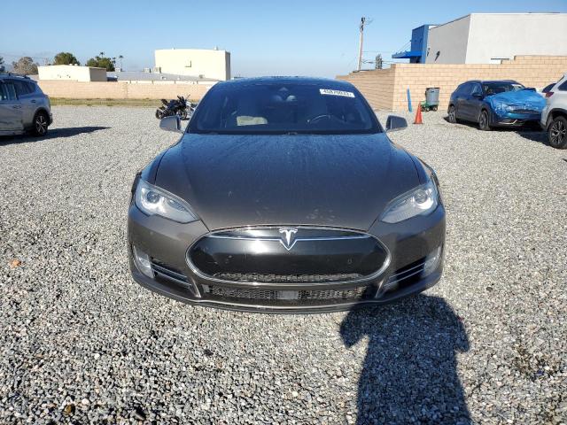 Photo 5 from auction – 2015 TESLA MODEL S 70 with VIN 5YJSA1S21FF094278