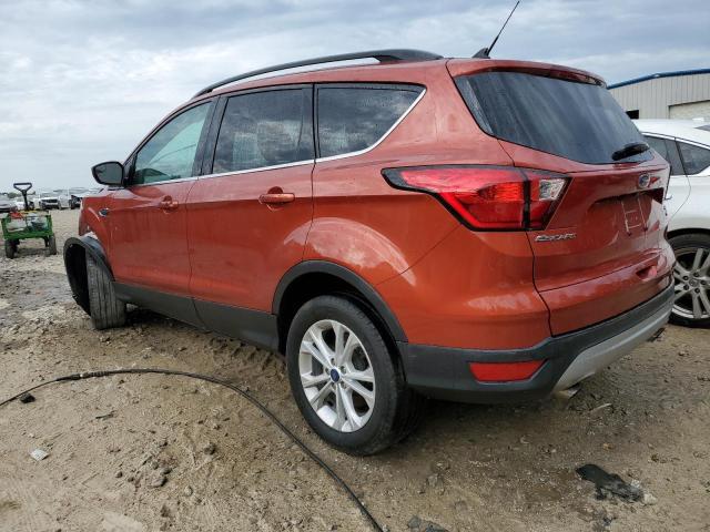 Photo 2 from auction – 2019 FORD ESCAPE SEL with VIN 1FMCU0HD1KUC08291