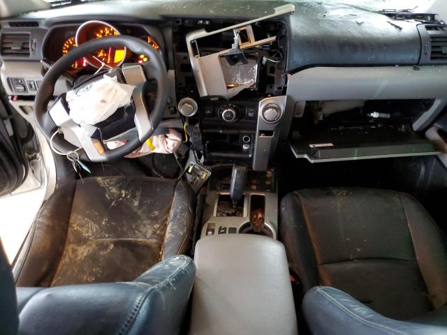 Photo 8 from auction – 2011 TOYOTA 4RUNNER SR with VIN JTEZU5JR6B5019739
