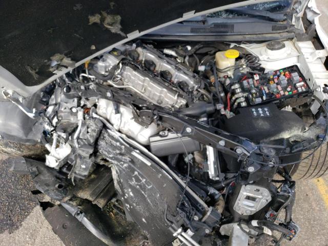 Photo 11 from auction – 2015 CHRYSLER 200 LIMITE with VIN 1C3CCCAB7FN588923