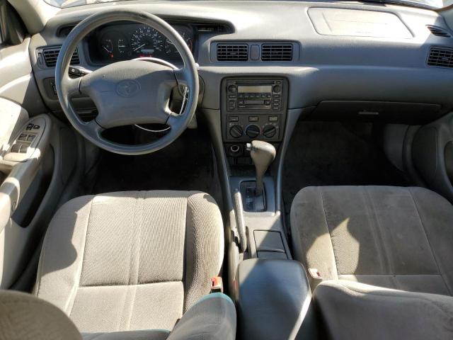 Photo 8 from auction – 2001 TOYOTA CAMRY CE with VIN 4T1BG22K71U067697