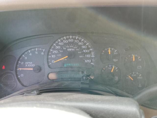 Photo 9 from auction – 2005 CHEVROLET SILVERADO with VIN 2GCEK19B951332525