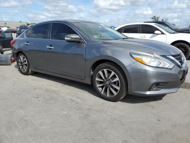 Photo 4 from auction – 2017 NISSAN ALTIMA 2.5 with VIN 1N4AL3AP1HC286580