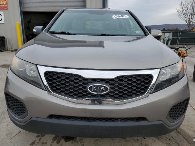 Photo 5 from auction – 2011 KIA SORENTO BA with VIN 5XYKTCA18BG015643