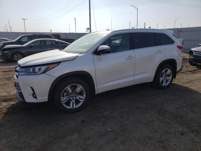 TOYOTA HIGHLANDER 2017 with VIN 5TDDZRFH0HS447316 - Photo from auction