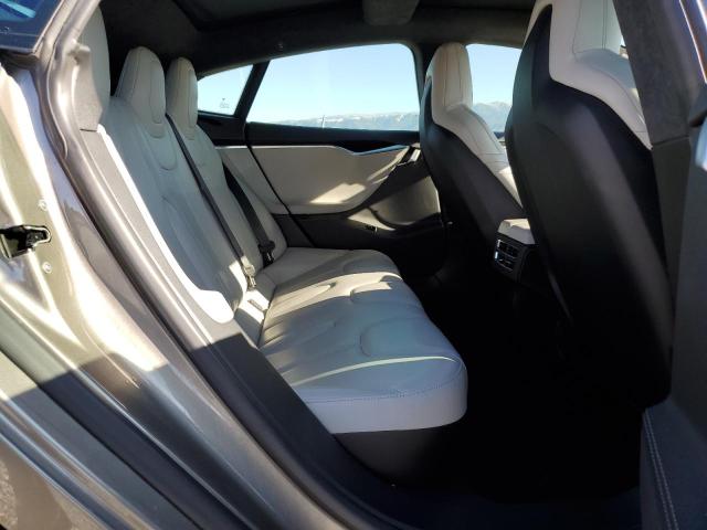 Photo 10 from auction – 2015 TESLA MODEL S 70 with VIN 5YJSA1S21FF094278