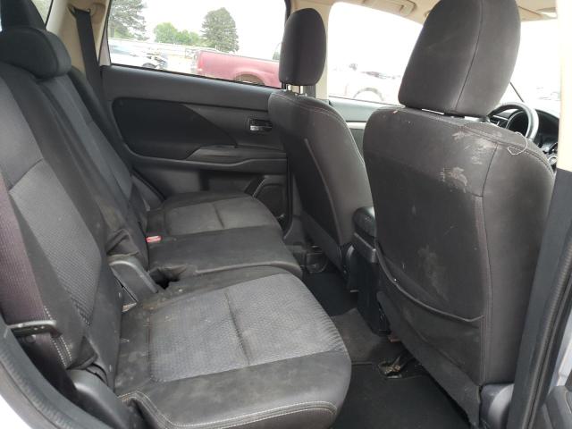 Photo 11 from auction – 2017 MITSUBISHI OUTLANDER with VIN JA4AZ3A38HZ046066