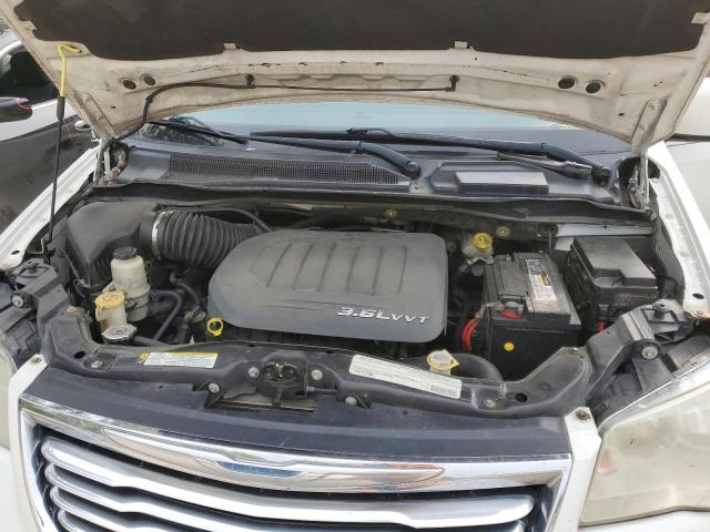 Photo 12 from auction – 2011 CHRYSLER TOWN & COU with VIN 2A4RR5DG3BR647187