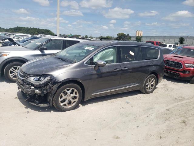 CHRYSLER PACIFICA L 2017 with VIN 2C4RC1GG9HR838083 - Photo from auction
