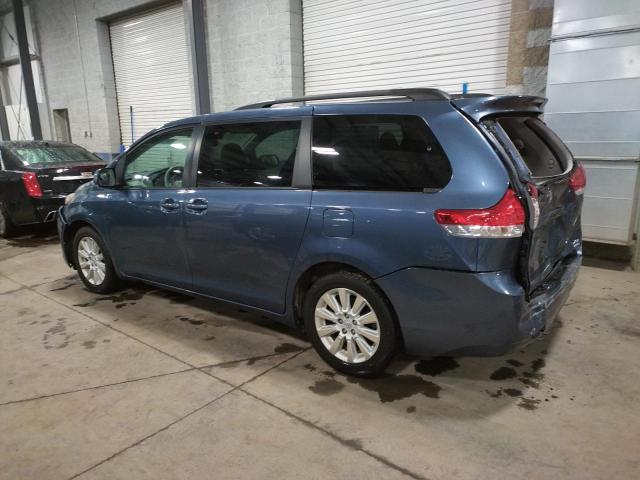 Photo 2 from auction – 2013 TOYOTA SIENNA XLE with VIN 5TDDK3DC1DS066030