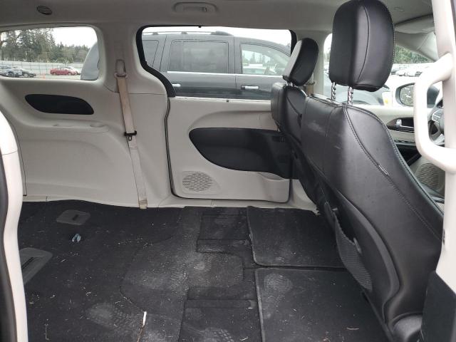 Photo 11 from auction – 2020 CHRYSLER VOYAGER LX with VIN 2C4RC1DG4LR164616