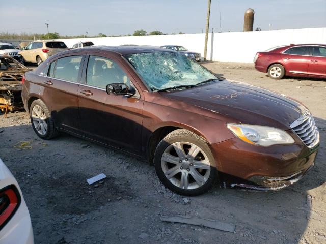 Photo 4 from auction – 2013 CHRYSLER 200 LX with VIN 1C3CCBAB8DN670358