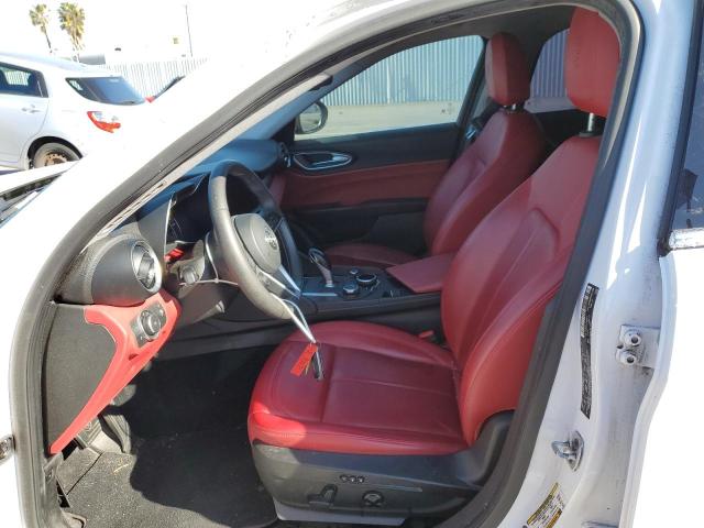 Photo 7 from auction – 2017 ALFA ROMEO GIULIA with VIN ZARFAEBN3H7534874