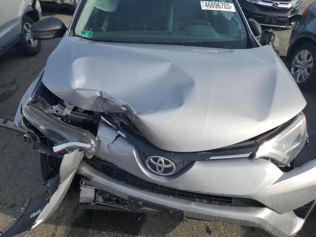 Photo 12 from auction – 2016 TOYOTA RAV4 LE with VIN 2T3BFREV3GW493906