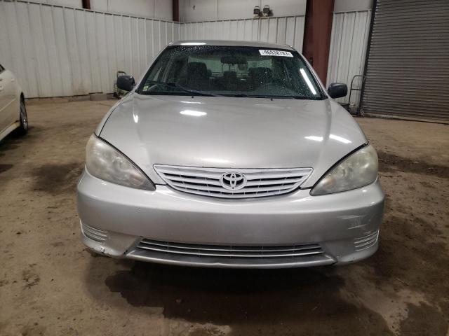 Photo 5 from auction – 2005 TOYOTA CAMRY LE with VIN 4T1BE32K05U093074