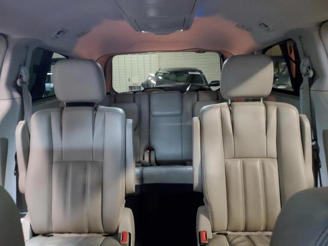 Photo 10 from auction – 2014 CHRYSLER TOWN & COU with VIN 2C4RC1BG9ER363487