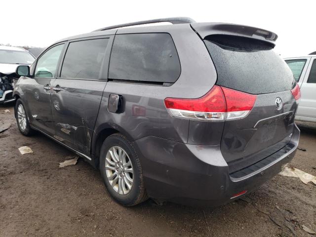 Photo 2 from auction – 2013 TOYOTA SIENNA XLE with VIN 5TDYK3DC4DS334439
