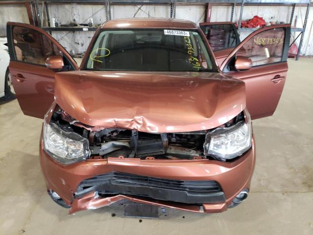 Photo 11 from auction – 2015 MITSUBISHI OUTLANDER with VIN JA4AD3A38FZ004895
