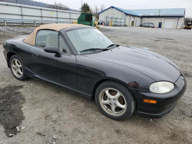 Photo 4 from auction – 1999 MAZDA MX-5 MIATA with VIN JM1NB3532X0112930