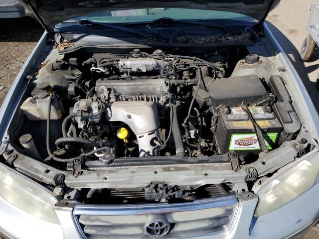 Photo 11 from auction – 2001 TOYOTA CAMRY CE with VIN 4T1BG22K71U067697