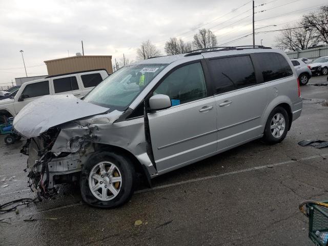 CHRYSLER TOWN & COU 2010 with VIN 2A4RR5D16AR213419 - Photo from auction