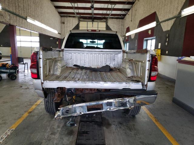 Photo 6 from auction – 2004 CHEVROLET SILVERADO with VIN 1GCHK23104F160136