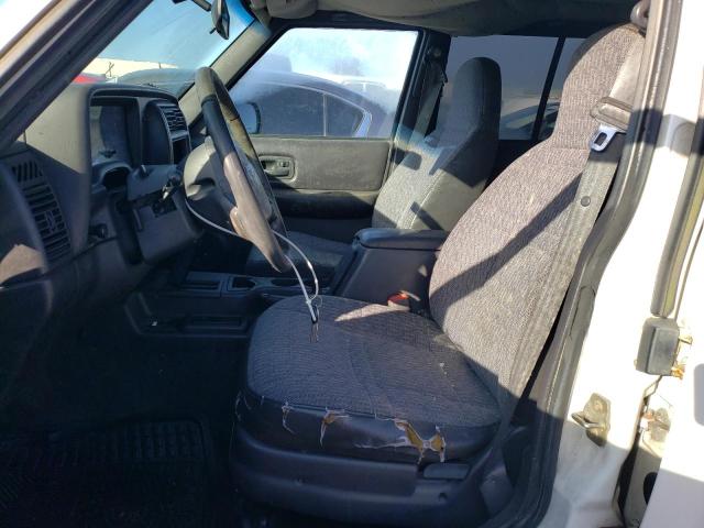 Photo 7 from auction – 2000 JEEP CHEROKEE S with VIN 1J4FT28S0YL188042