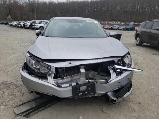 Photo 5 from auction – 2017 HONDA CIVIC LX with VIN 19XFC2F69HE206137