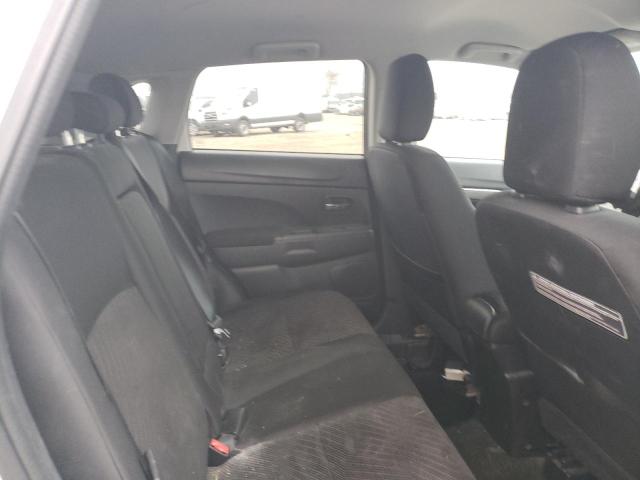 Photo 11 from auction – 2015 MITSUBISHI OUTLANDER with VIN 4A4AP4AU8FE045555