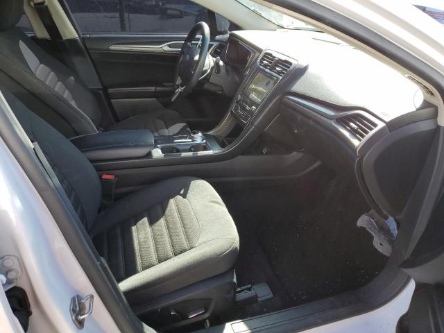 Photo 5 from auction – 2019 FORD FUSION SE with VIN 3FA6P0HD6KR149017