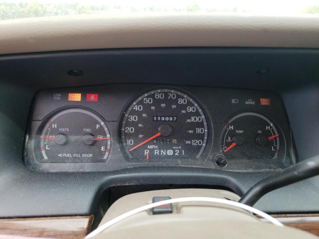 Foto 9 de la subasta – 2004 FORD CROWN VICT con VIN 2FAFP73W04X145244