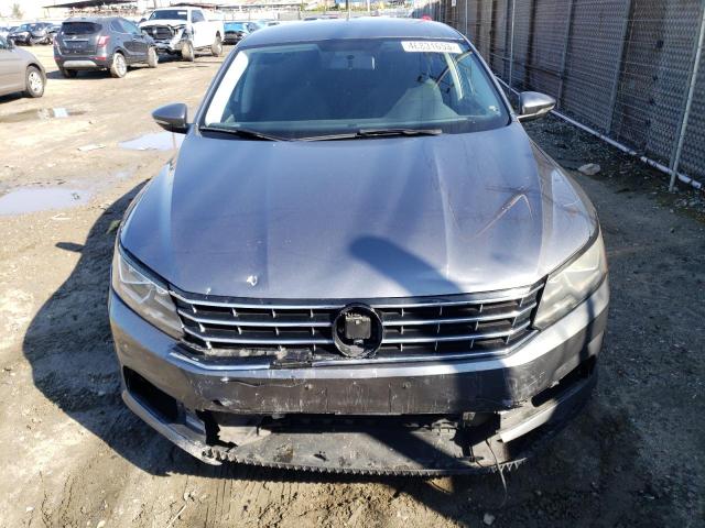 Photo 5 from auction – 2017 VOLKSWAGEN PASSAT S with VIN 1VWAT7A35HC042166