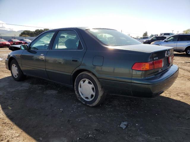 Photo 2 from auction – 2000 TOYOTA CAMRY with VIN 4T1BG22K5YU662574