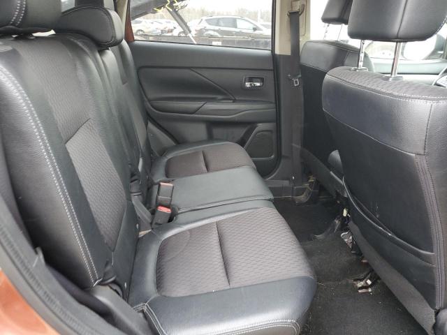 Photo 11 from auction – 2015 MITSUBISHI OUTLANDER with VIN JA4AZ3A38FZ009323
