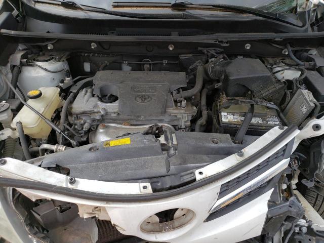 Photo 12 from auction – 2015 TOYOTA RAV4 XLE with VIN 2T3RFREV5FW269095