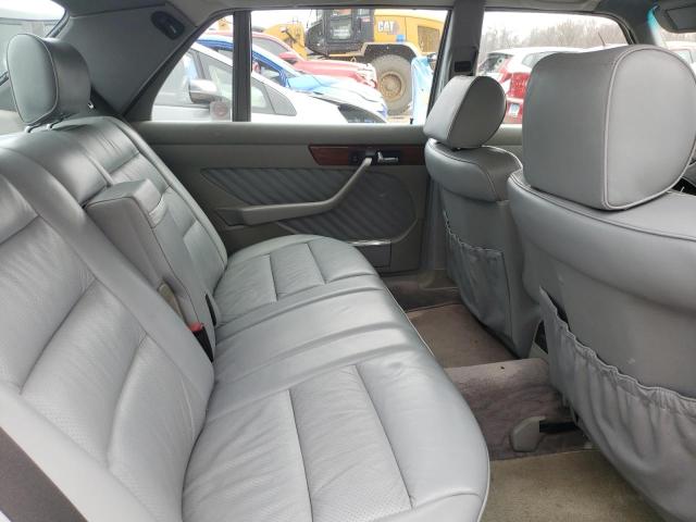 Photo 10 from auction – 1990 MERCEDES-BENZ 350 SDL with VIN WDBCB35D7LA546747
