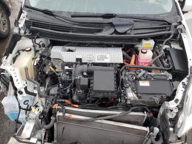 Photo 11 from auction – 2015 TOYOTA PRIUS with VIN JTDKN3DUXF0414887