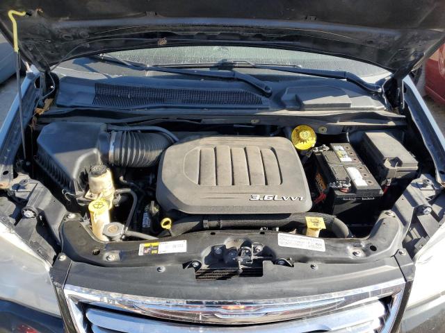 Photo 12 from auction – 2014 CHRYSLER TOWN & COU with VIN 2C4RC1BG8ER270671