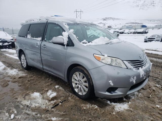 Photo 4 from auction – 2015 TOYOTA SIENNA LE with VIN 5TDJK3DC2FS121767
