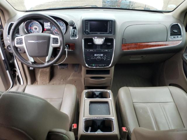 Photo 8 from auction – 2014 CHRYSLER TOWN & COU with VIN 2C4RC1BG2ER225449