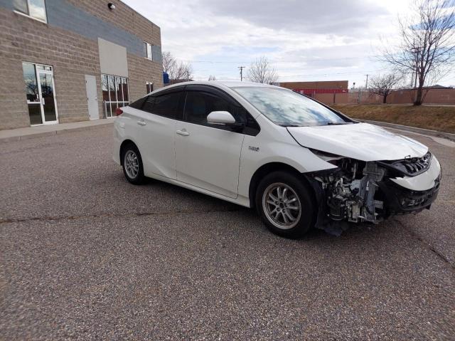 TOYOTA PRIUS PRIM 2017 with VIN JTDKARFP5H3005395 - Photo from auction