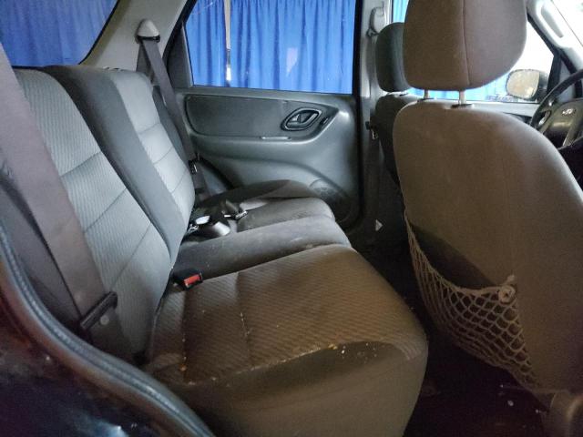 Photo 11 from auction – 2003 FORD ESCAPE XLT with VIN 1FMYU03193KB53671