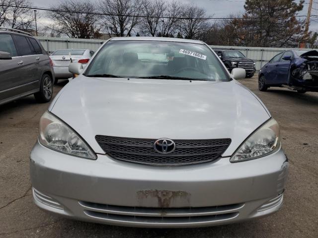 Photo 5 from auction – 2002 TOYOTA CAMRY LE with VIN 4T1BE30K72U633163